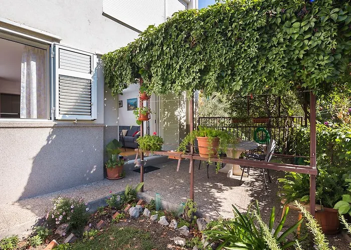 Mirjana Apartment Split