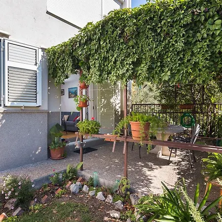Mirjana Appartement Split